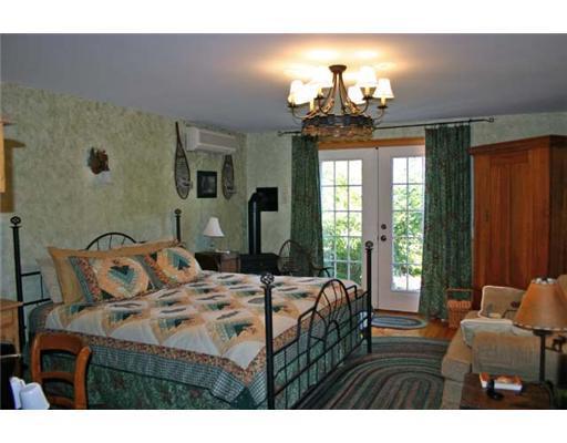 339-337 Clay Hill Road Cape Neddick, ME 03902 - Photo 12 of 25 Bedroom.