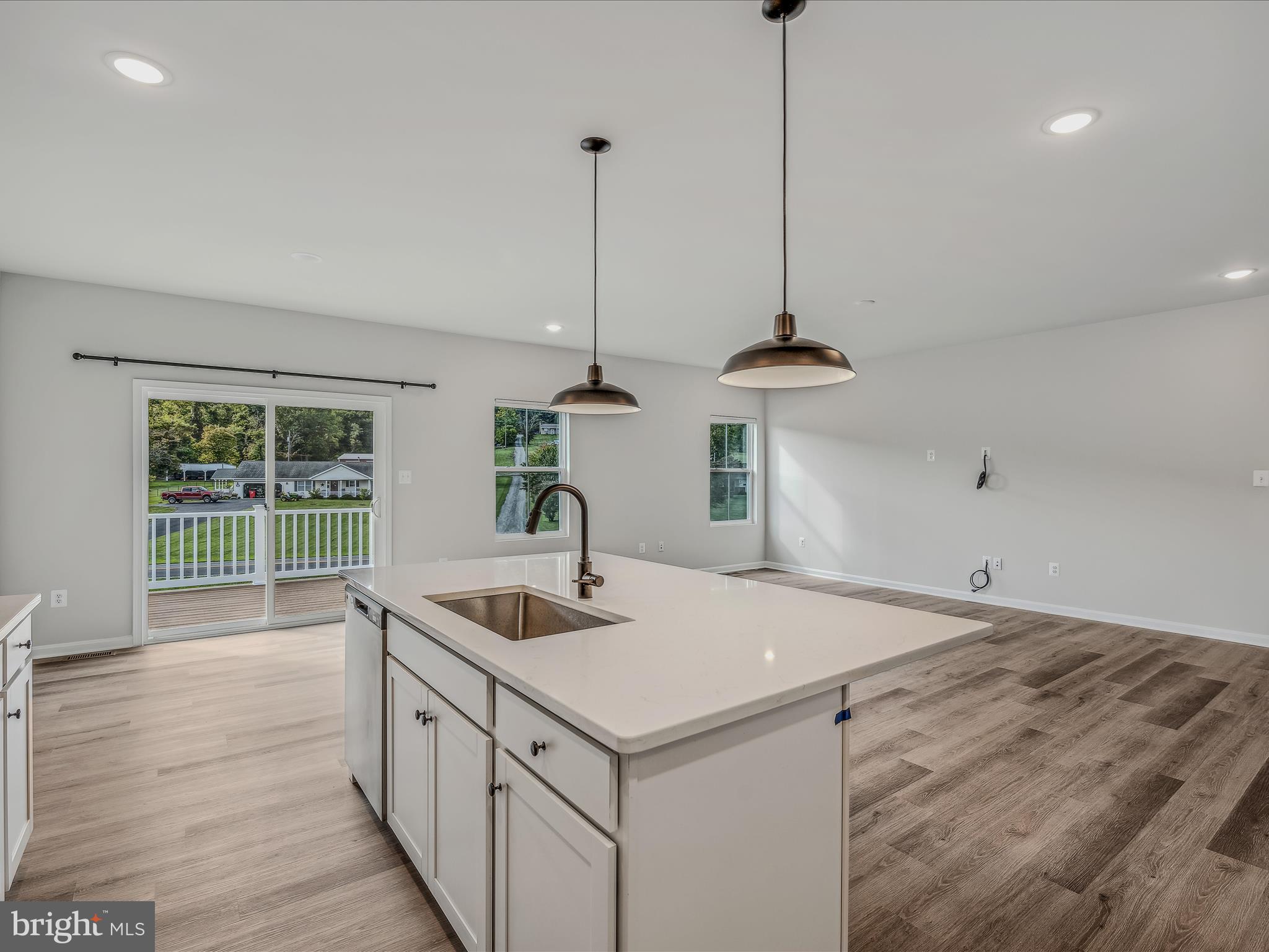 290 Scoter Road Hedgesville, WV 25427 - Photo 15 of 44 Kitchen Dining Area