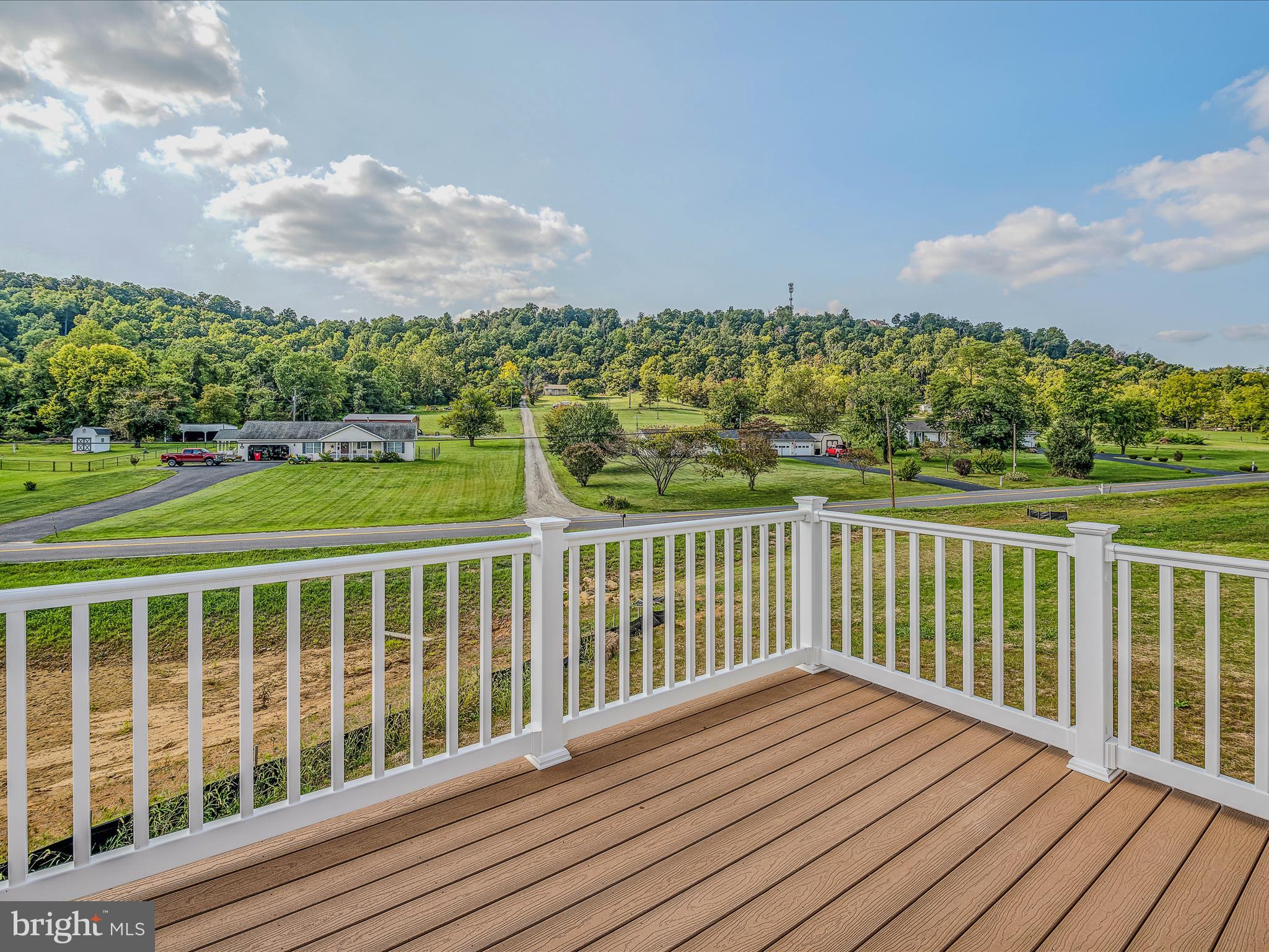 290 Scoter Road Hedgesville, WV 25427 - Photo 18 of 44 Deck View