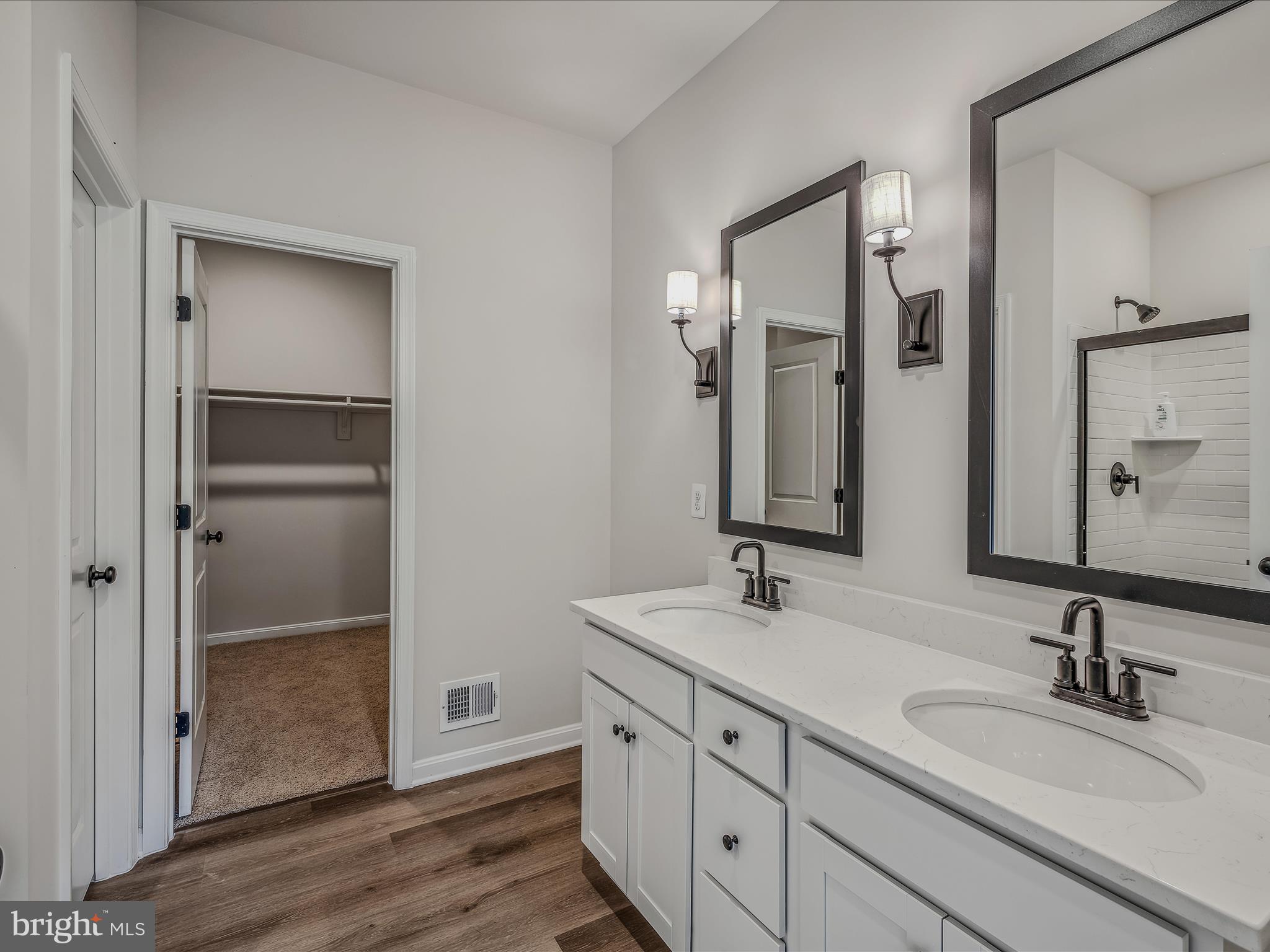 290 Scoter Road Hedgesville, WV 25427 - Photo 25 of 44 Primary Bathroom