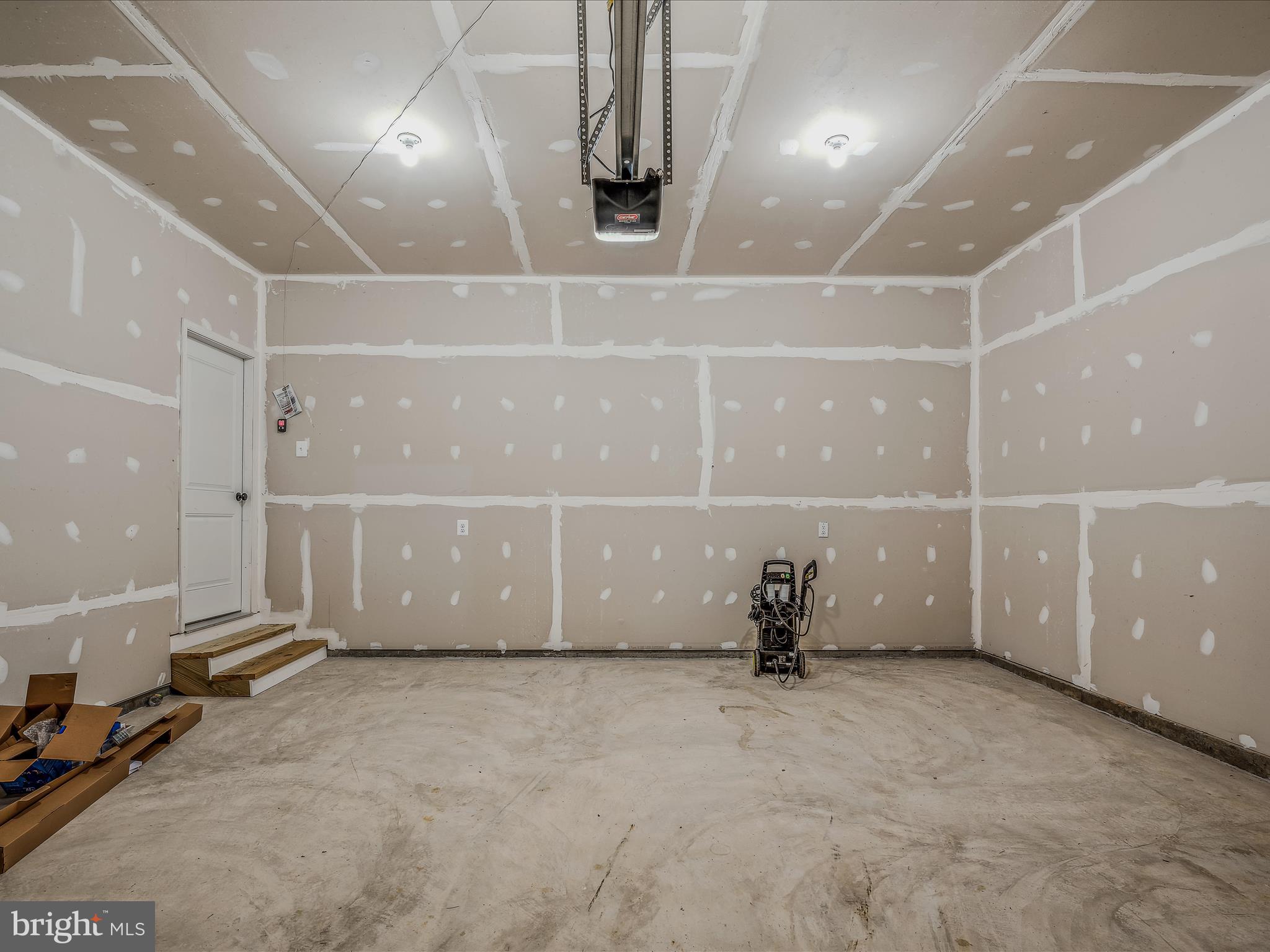 290 Scoter Road Hedgesville, WV 25427 - Photo 40 of 44 Garage