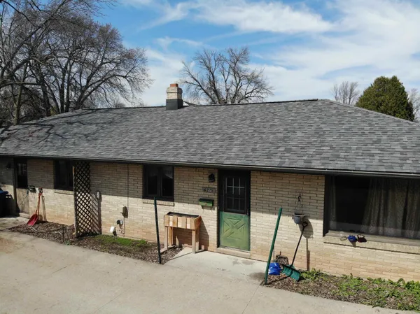 $279,900 | 637 State Street, Menasha, WI 54952
