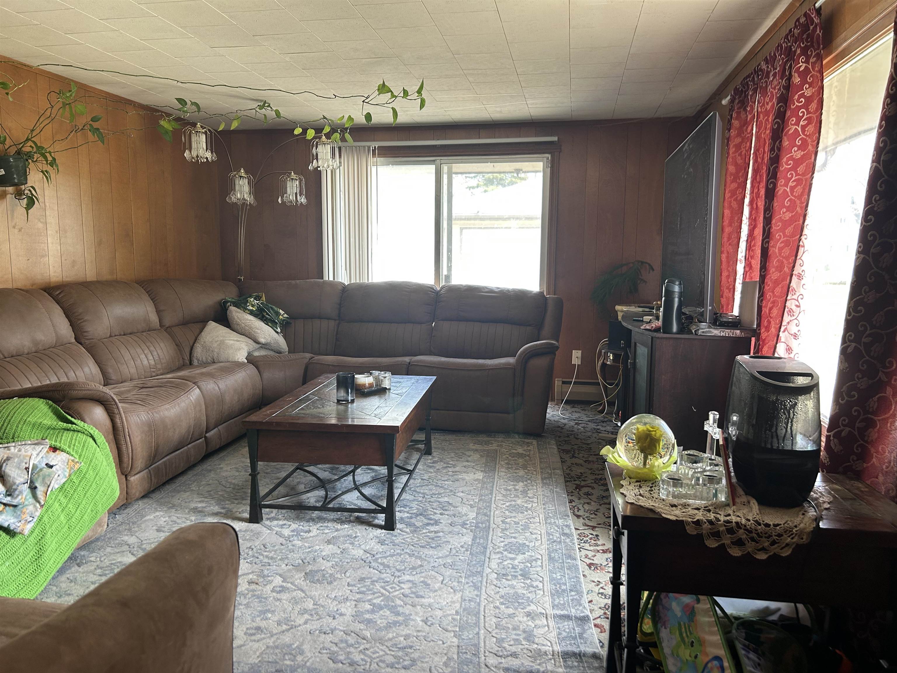 637 State Street Menasha, WI 54952 - Photo 6 of 22