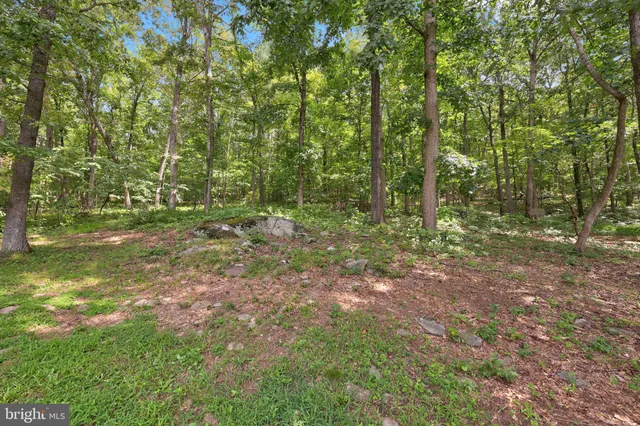 $935,000 | 7333 Fox Call Lane, Warrenton, VA 20186