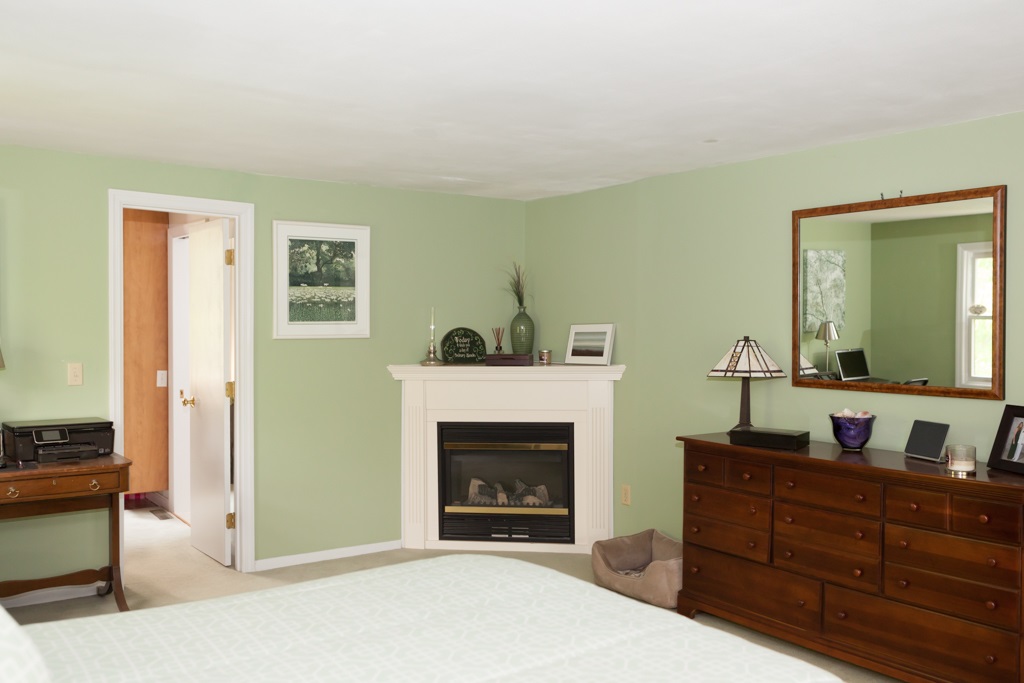 14 Goose Point Road Kittery, ME 03905 - Photo 17 of 40