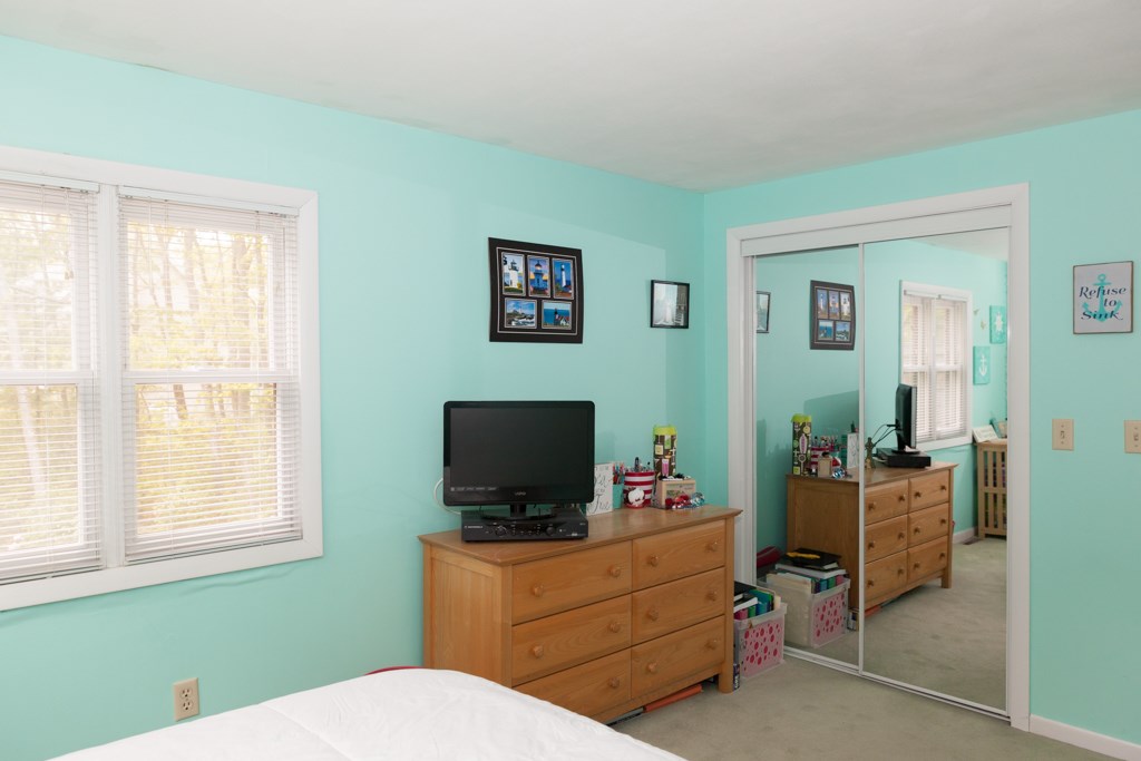 14 Goose Point Road Kittery, ME 03905 - Photo 21 of 40