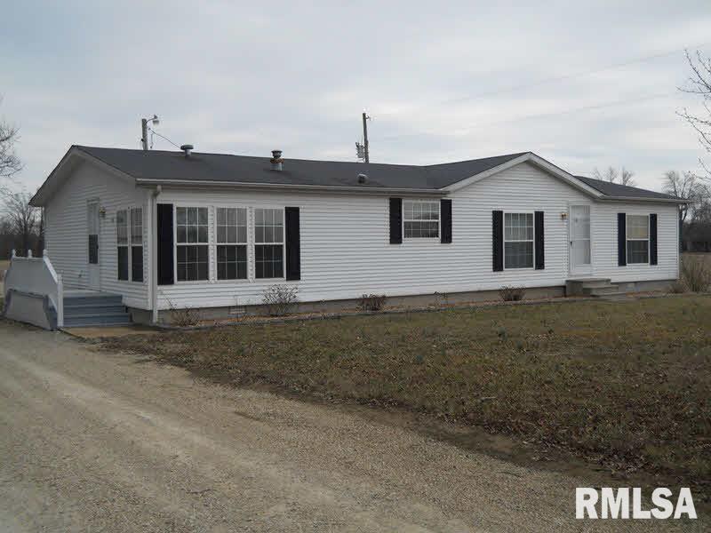 6848 Meacham Road Kinmundy, IL 62854 - Photo 1 of 26