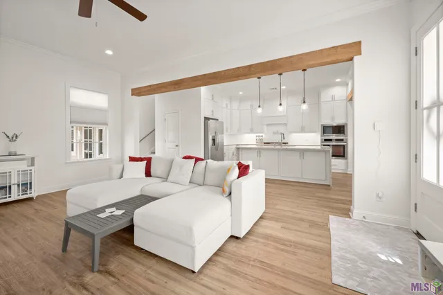 $465,000 | 4086 Memorial Square, Zachary, LA 70791