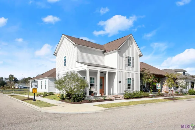 $465,000 | 4086 Memorial Square, Zachary, LA 70791
