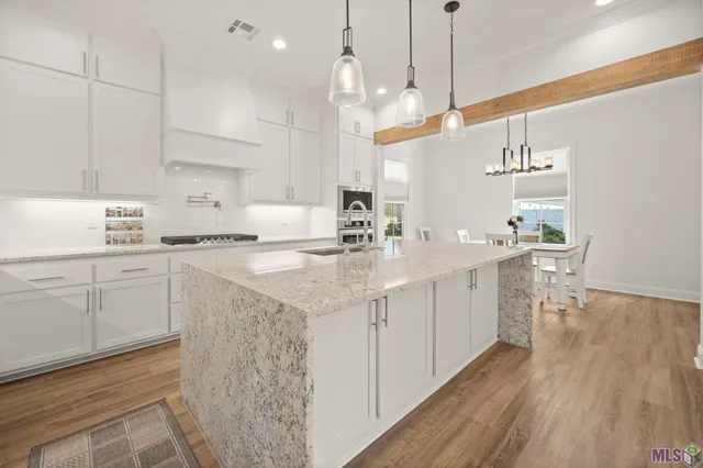 $465,000 | 4086 Memorial Square, Zachary, LA 70791