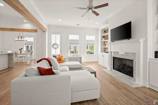 $465,000 | 4086 Memorial Square, Zachary, LA 70791