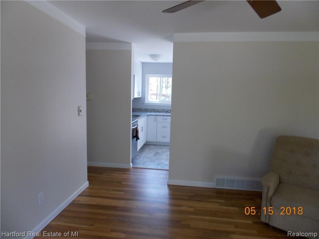 28017 West Nine Mile Road Farmington Hills, MI 48336 - Photo 25 of 27