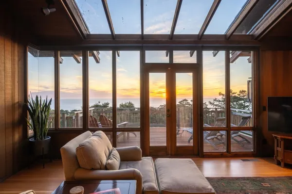 $4,395,000 | 214 Crest Road, Carmel, CA 93923