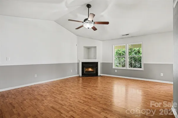 $350,000 | 125 Sawhorse Drive, Mooresville, NC 28115