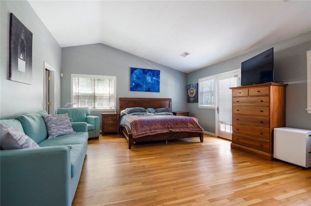 252 Sunnybrook Farm Road Narragansett, RI 02882 - Photo 11 of 26