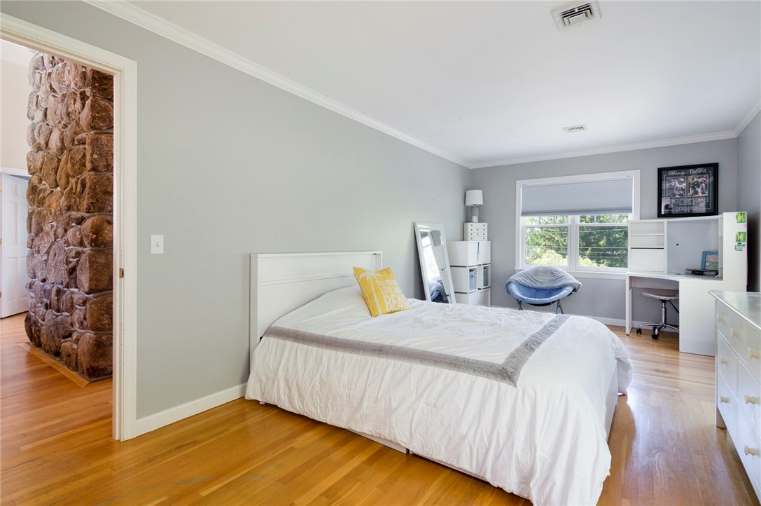 252 Sunnybrook Farm Road Narragansett, RI 02882 - Photo 14 of 26