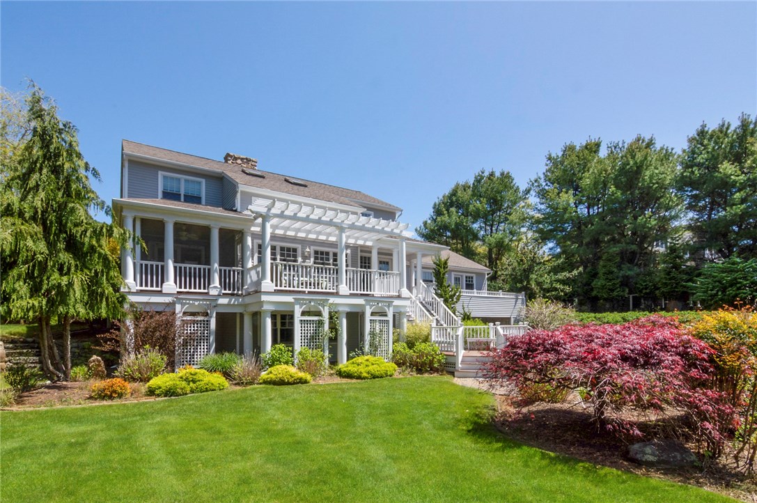 252 Sunnybrook Farm Road Narragansett, RI 02882 - Photo 2 of 26