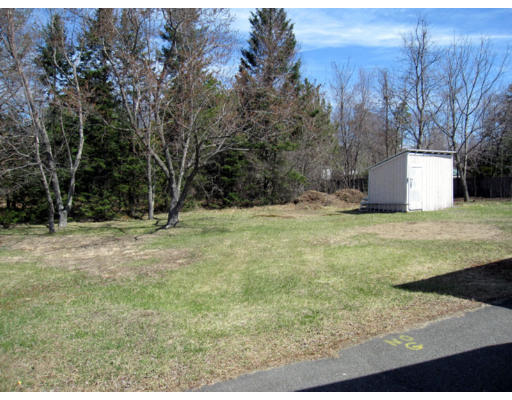 201 Turnpike Road Montague, MA 01376 - Photo 13 of 15