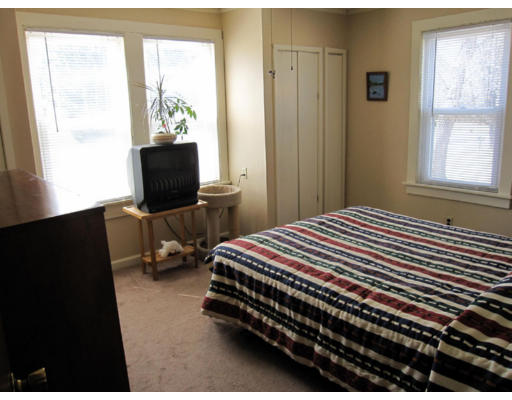 201 Turnpike Road Montague, MA 01376 - Photo 8 of 15