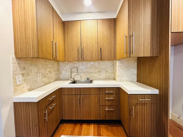 $2,100 | 81 West 27th Street, Unit 1, Bayonne, NJ 07002