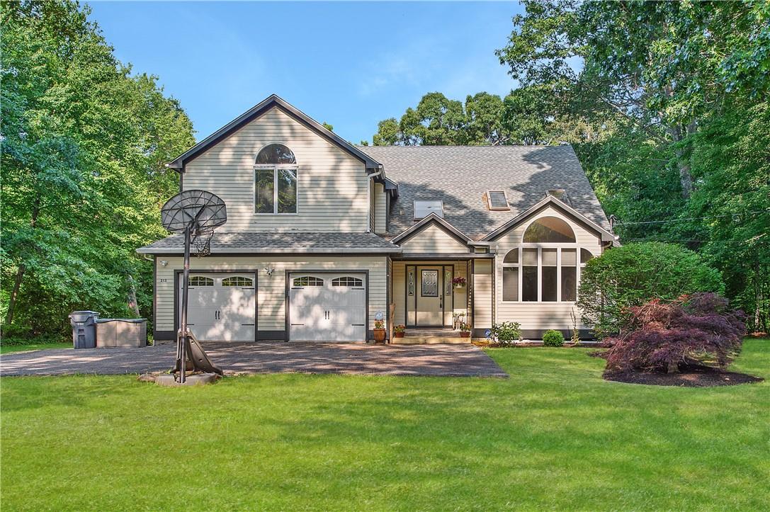 252 Pressler Road Wallkill, NY 12589 - Photo 1 of 1 a front view of house with yard and green space