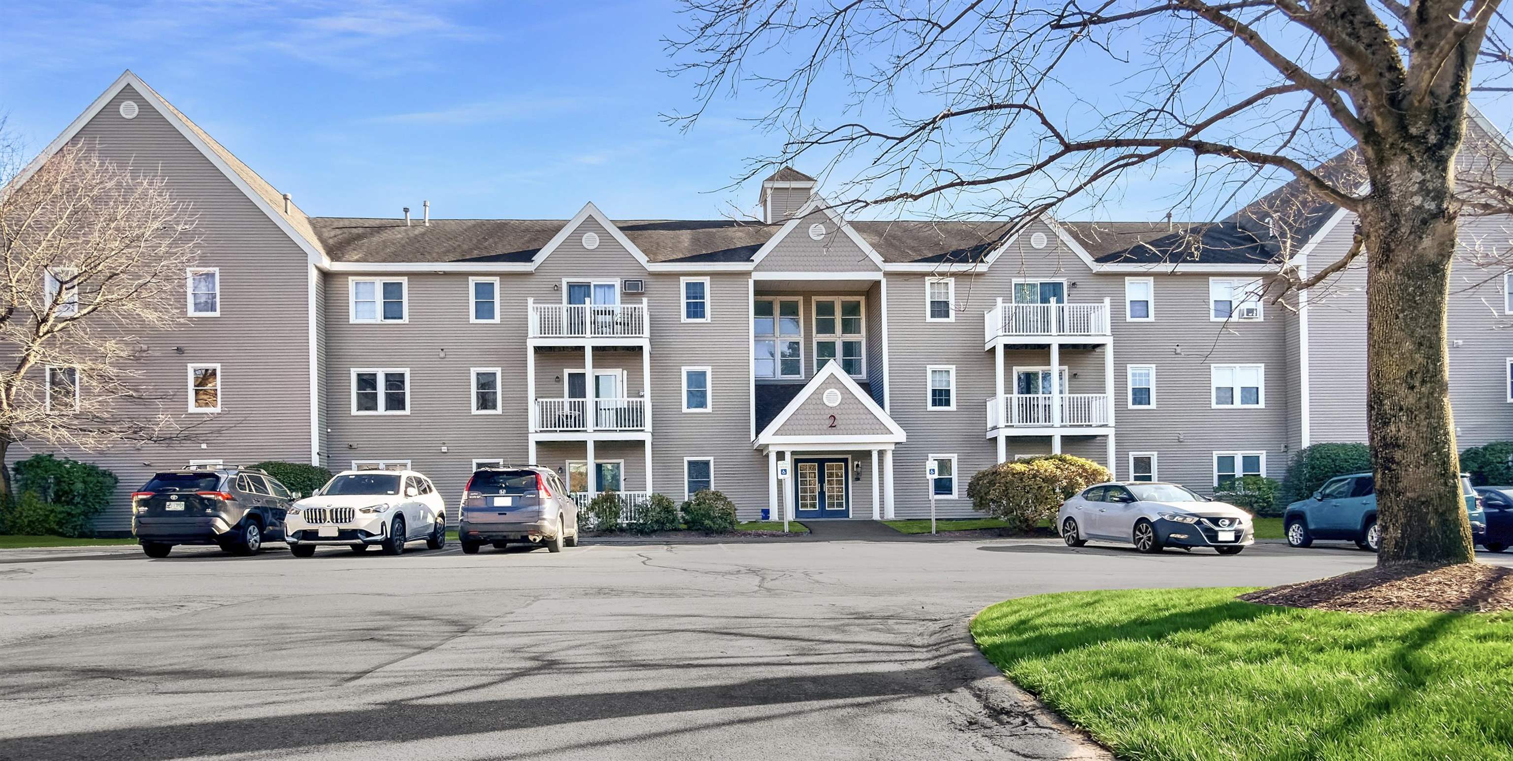 2 Maple Ridge Drive, Unit 29 Merrimack, NH 03054 - Photo 1 of 41 Gallery Image 1