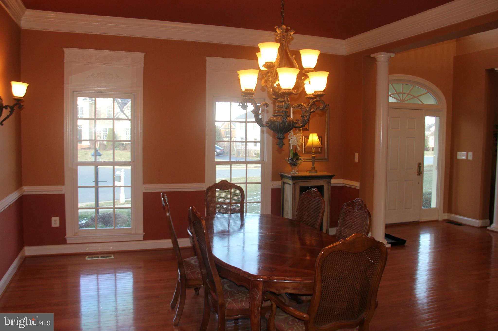 15009 Ransom Oaks Court Gainesville, VA 20155 - Photo 15 of 21 Dining Room