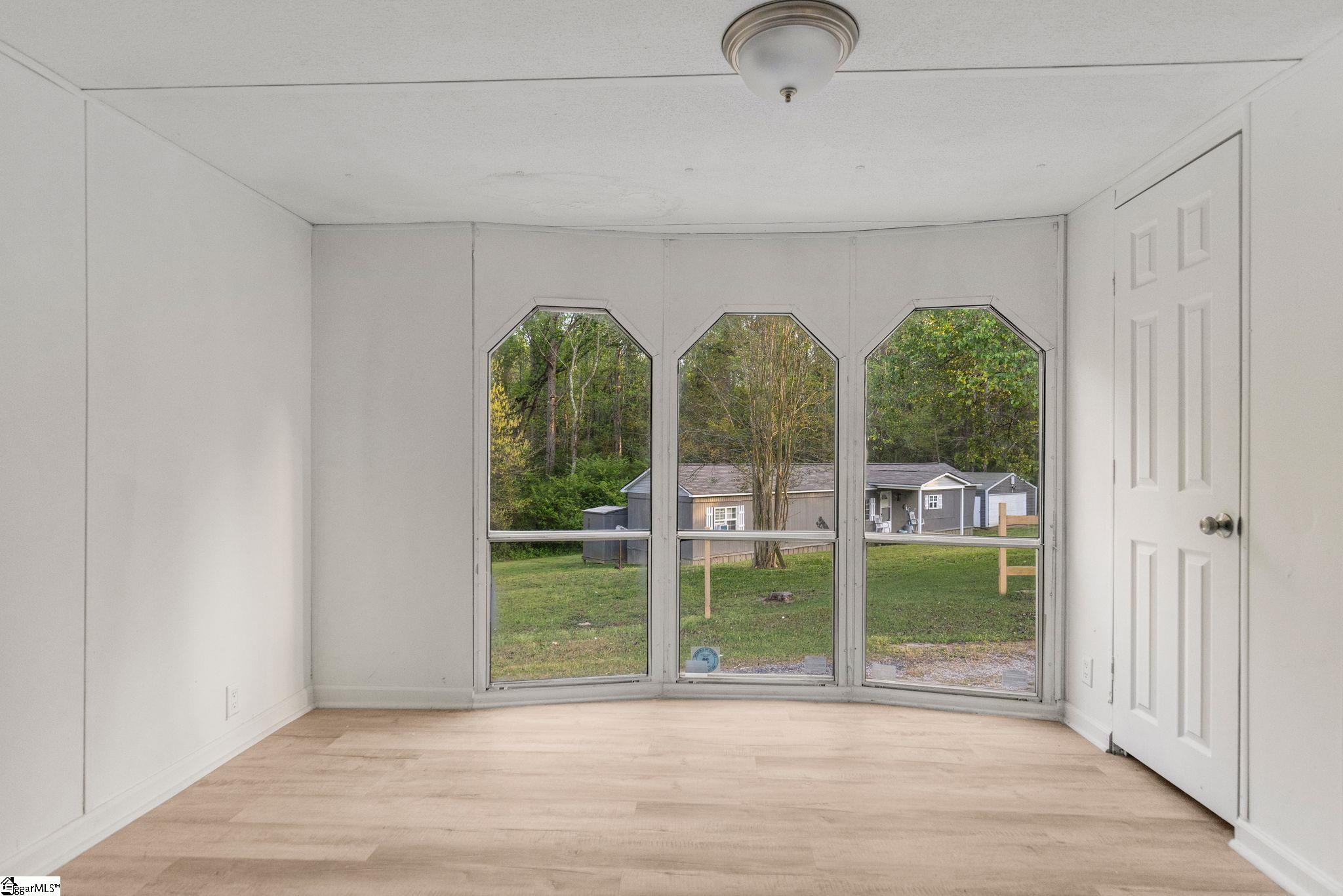 399 Meadowland Drive Fountain Inn, SC 29644 - Photo 14 of 19