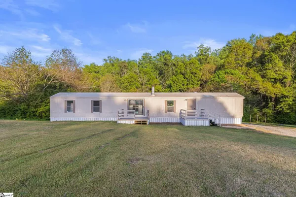 $149,900 | 399 Meadowland Drive, Fountain Inn, SC 29644