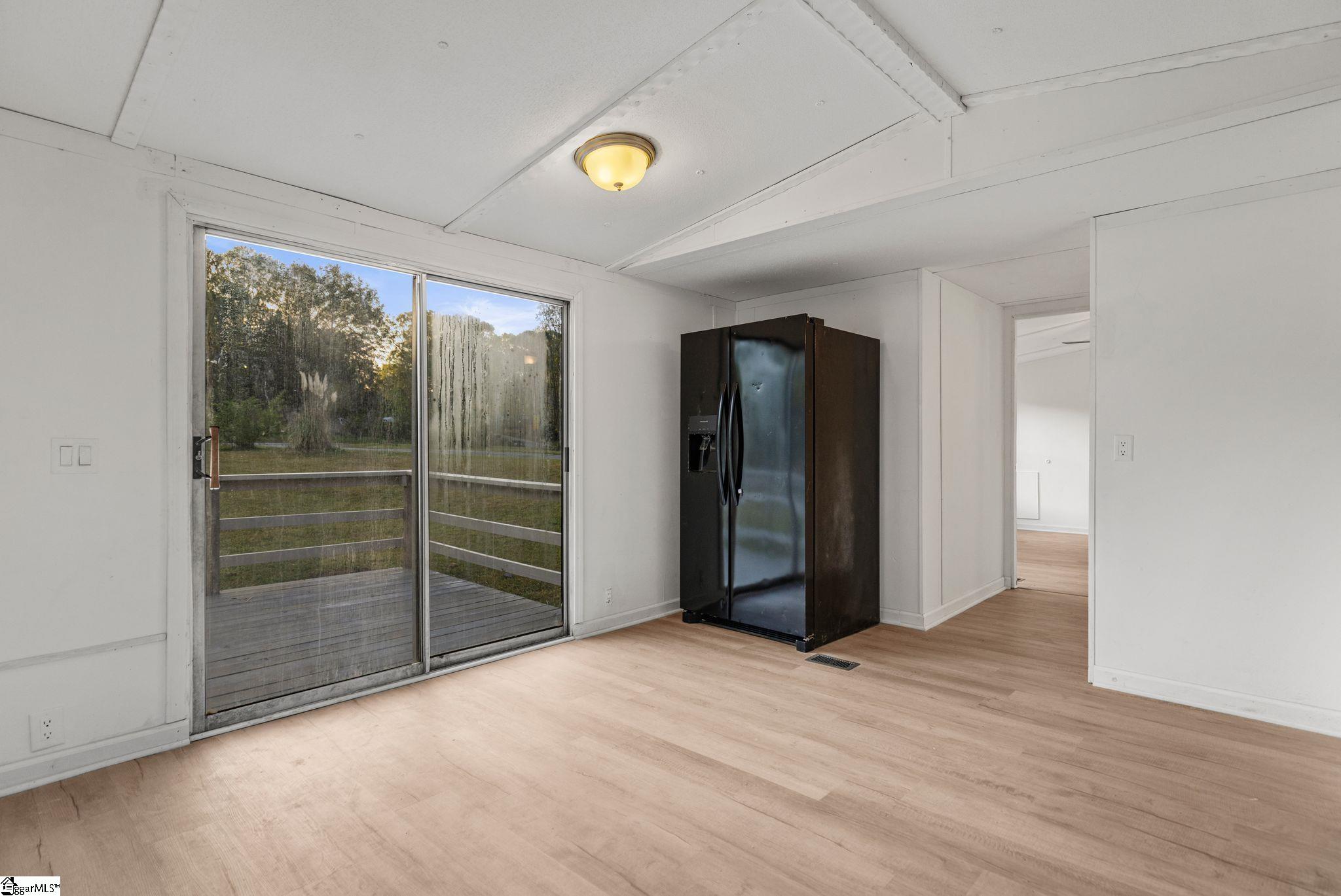 399 Meadowland Drive Fountain Inn, SC 29644 - Photo 8 of 19