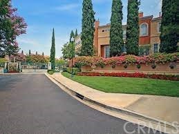 5 Torrigiani Aisle Irvine, CA 92606 - Photo 1 of 27
