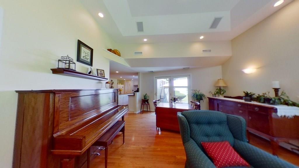 16 Arlington Road Amherst, MA 01002 - Photo 12 of 33 Gallery Image 12