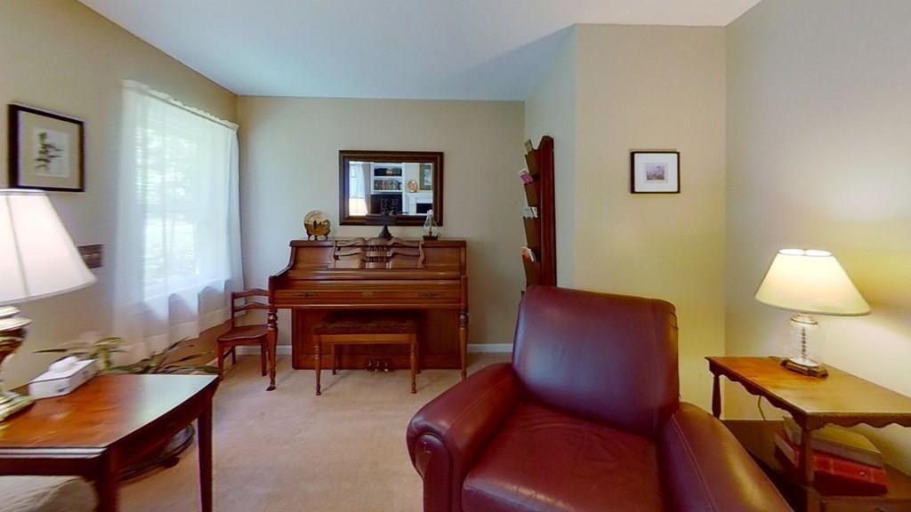16 Arlington Road Amherst, MA 01002 - Photo 9 of 33 Gallery Image 9