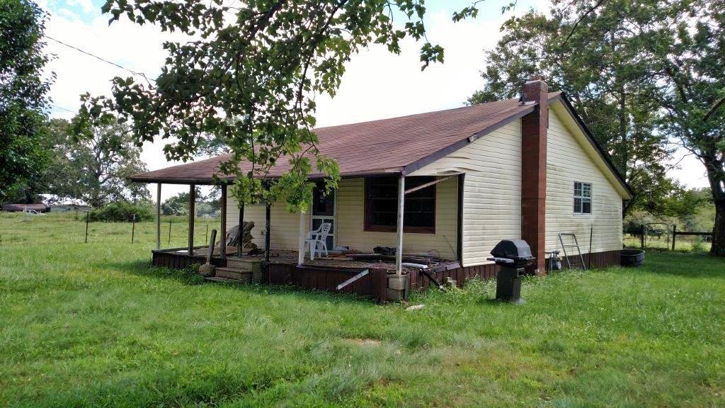 651 Brewer Road Crossville, TN 38572 - Photo 2 of 4 2-Home on Property at 651 Brewer Road