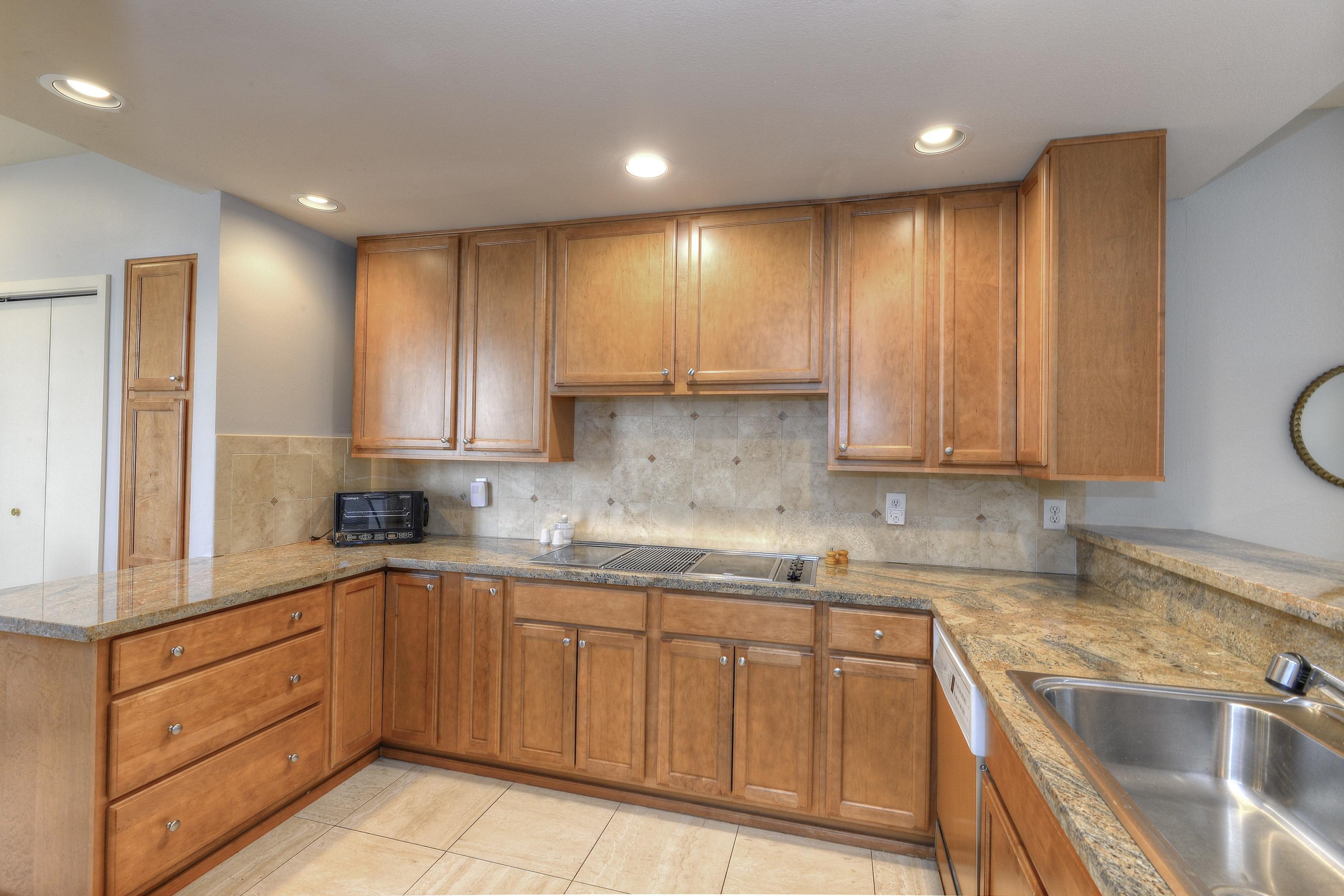 7700 East Gainey Ranch Road, Unit 153 Scottsdale, AZ 85258 - Photo 4 of 14 007_Kitchen