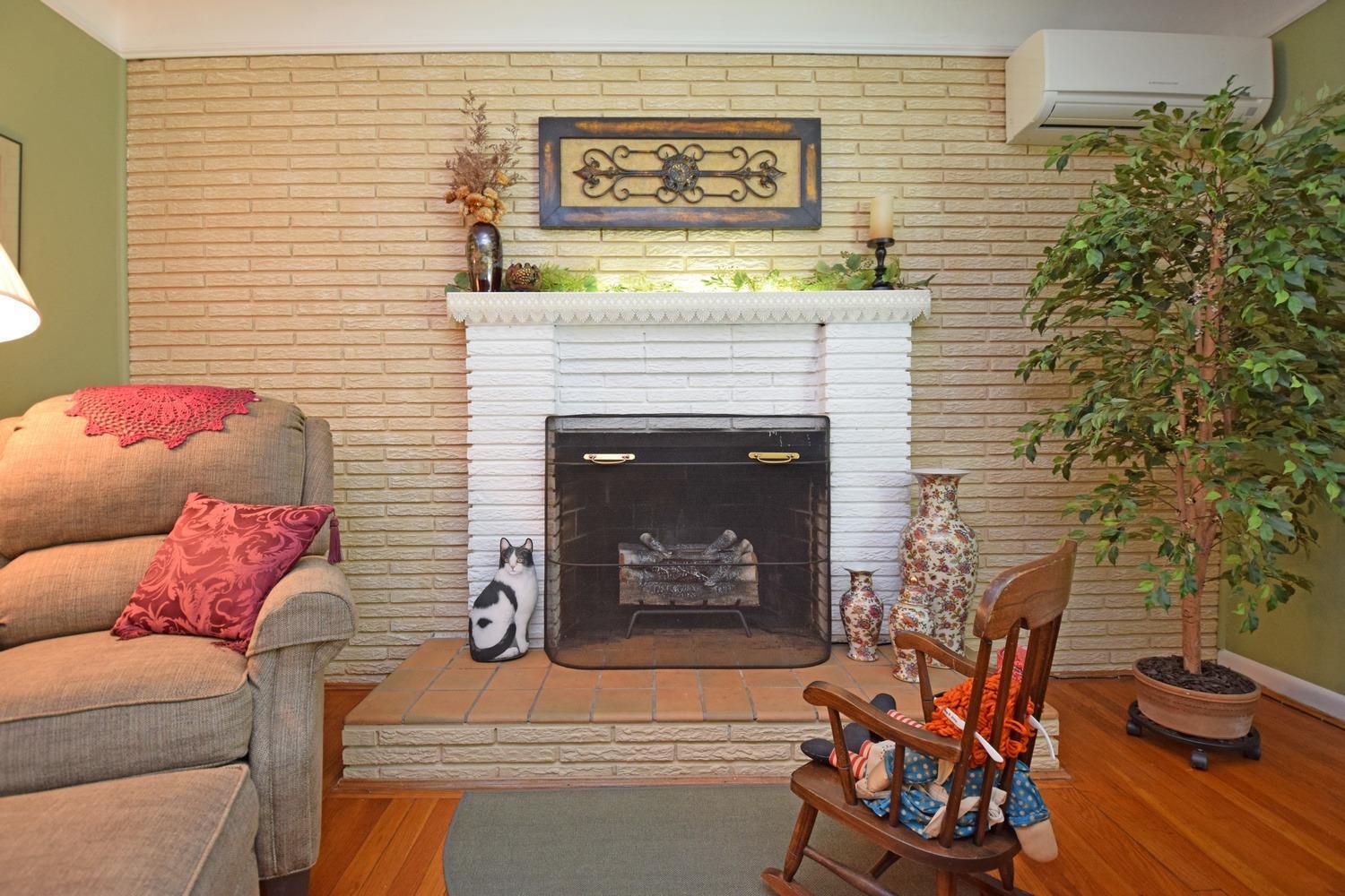 7370 Drake Road Cincinnati, OH 45243 - Photo 5 of 38