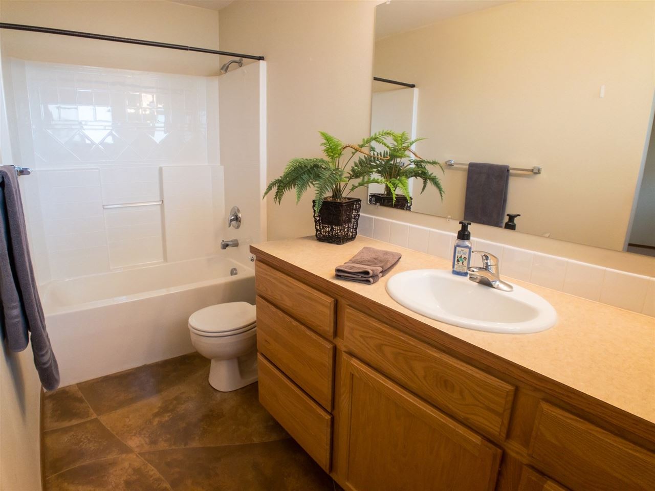 1417 North Bessie Road Spokane Valley, WA 99212 - Photo 13 of 20