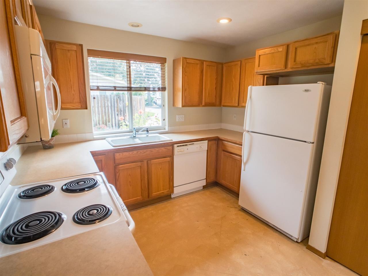 1417 North Bessie Road Spokane Valley, WA 99212 - Photo 6 of 20