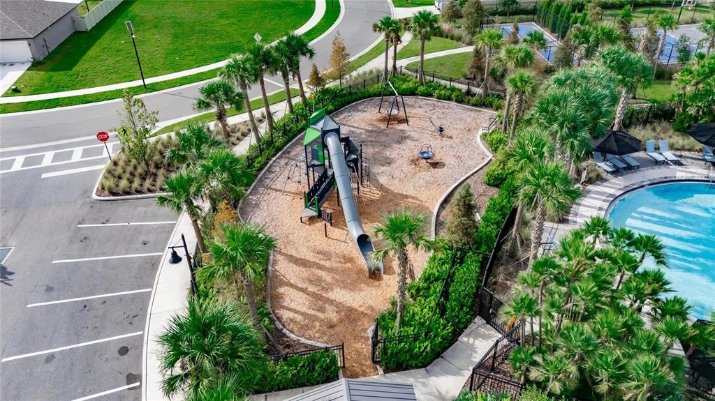 3602 Forest Path Drive Plant City, FL 33565 - Photo 74 of 75 an aerial view of a house with a garden
