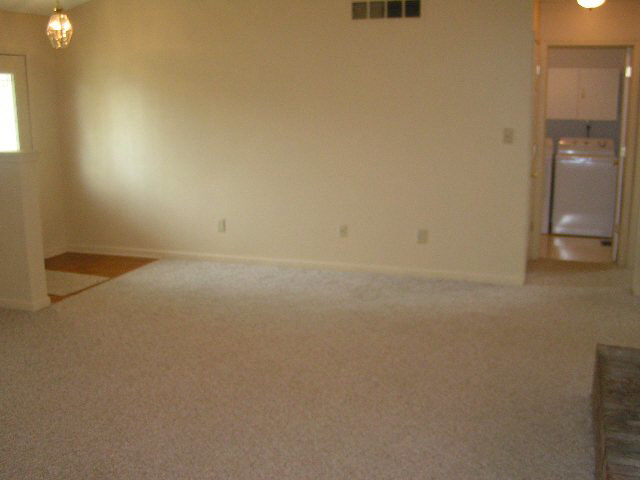 2104 North Benton Road Muncie, IN 47304 - Photo 8 of 9 Gallery Image 8