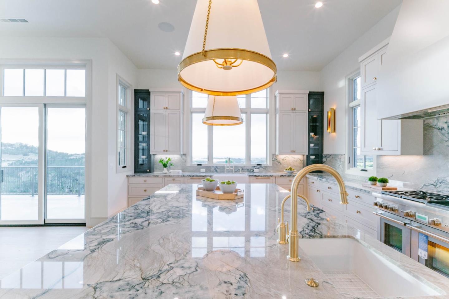 8210 Manjares Road Monterey, CA 93940 - Photo 24 of 79