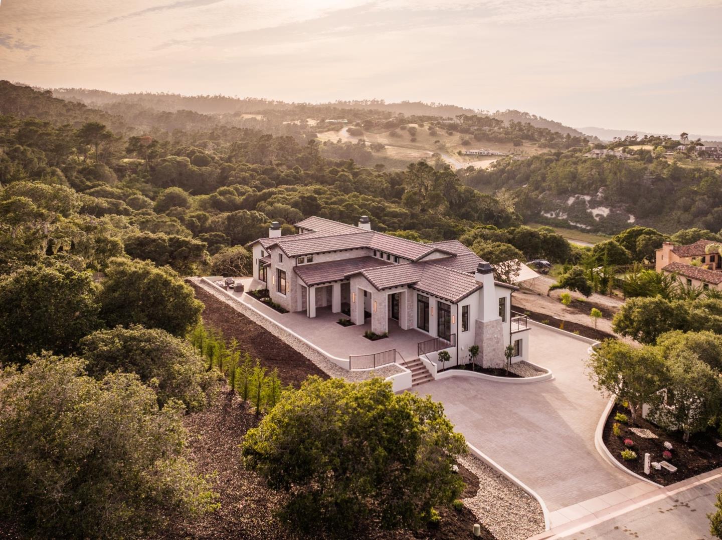 8210 Manjares Road Monterey, CA 93940 - Photo 6 of 79