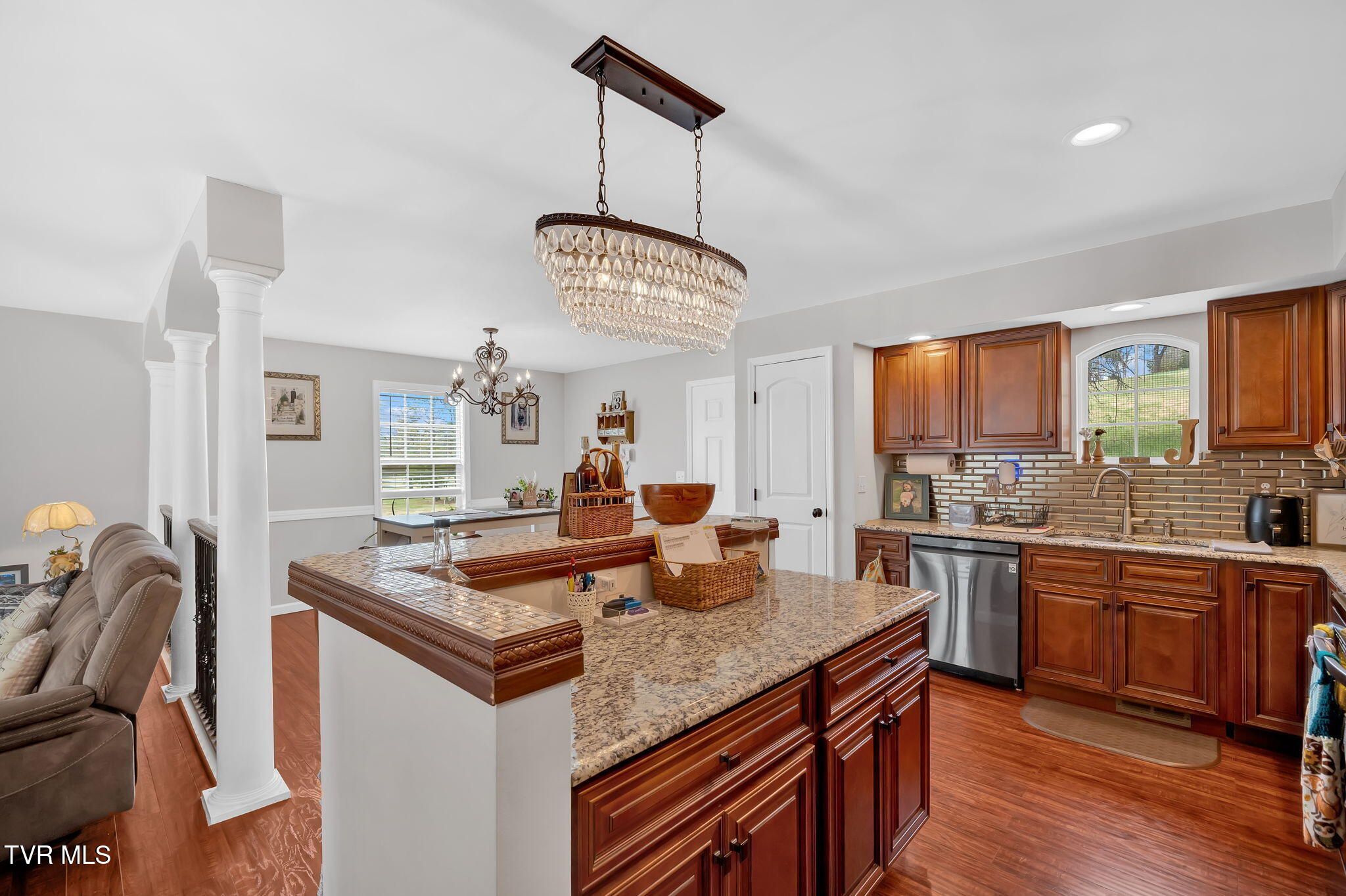 2100 Longreen Road Kingsport, TN 37660 - Photo 16 of 53 37-web-or-mls-DSC07311