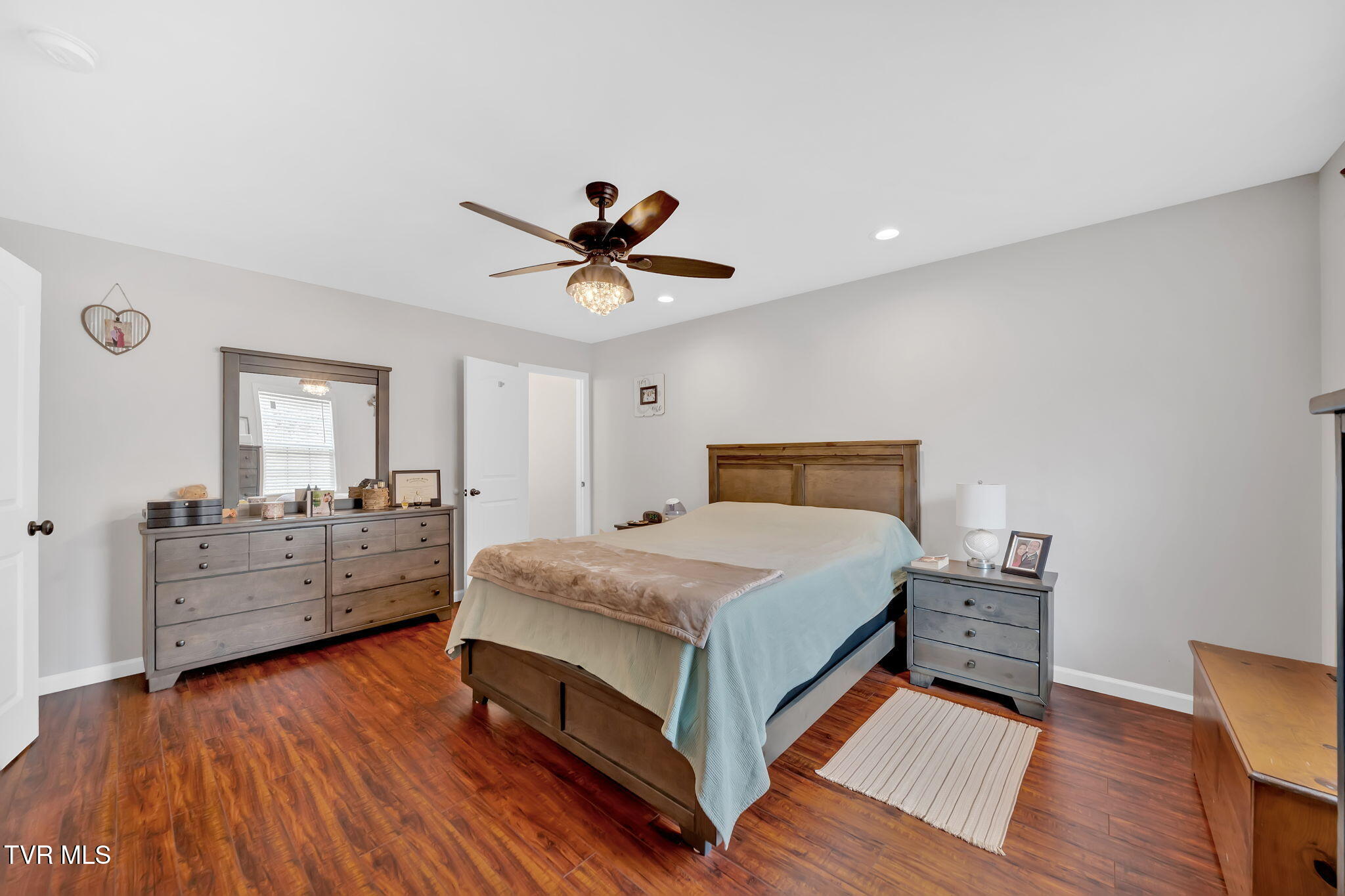 2100 Longreen Road Kingsport, TN 37660 - Photo 23 of 53 28-web-or-mls-DSC07284