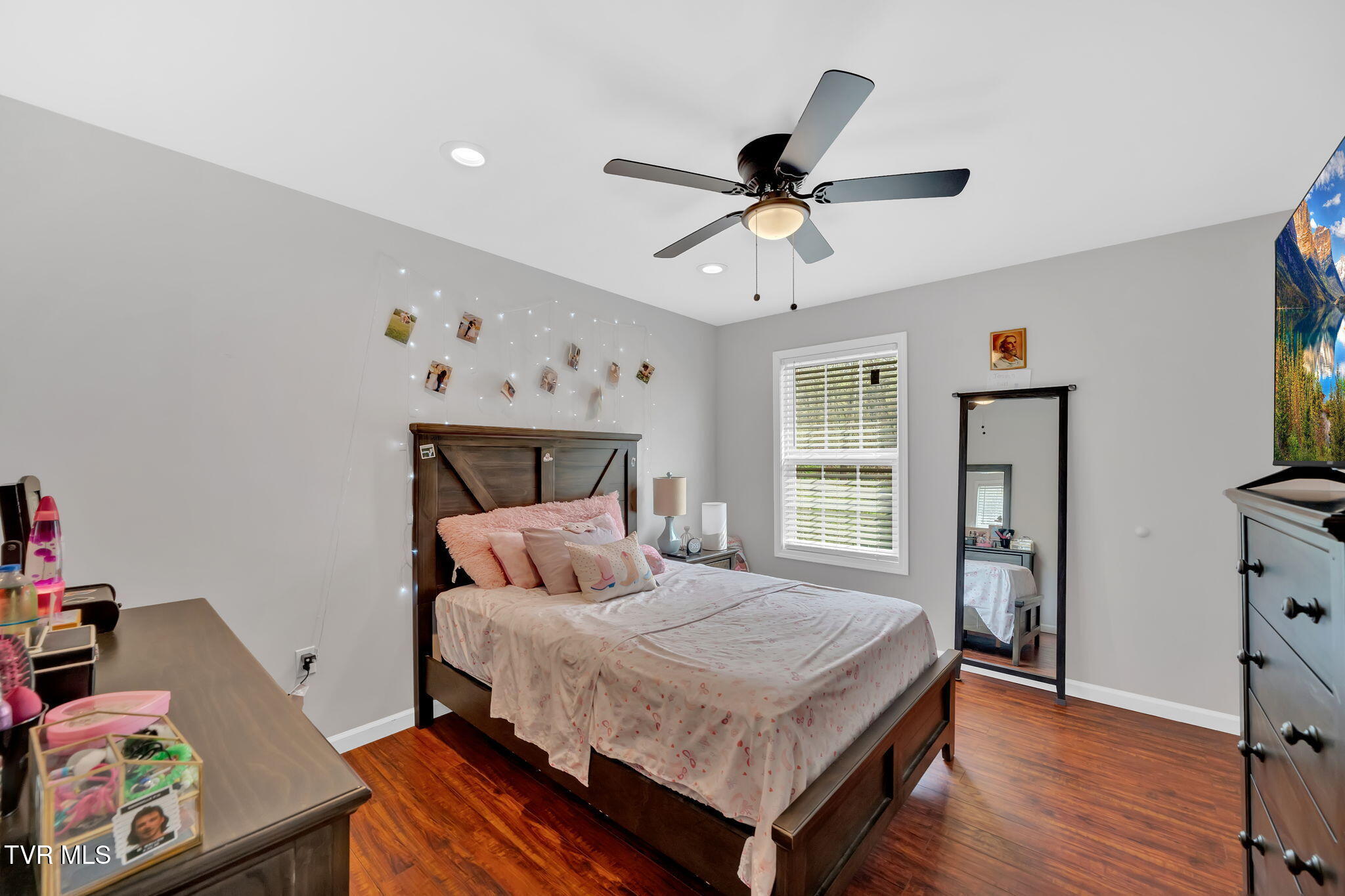 2100 Longreen Road Kingsport, TN 37660 - Photo 26 of 53 31-web-or-mls-DSC07293