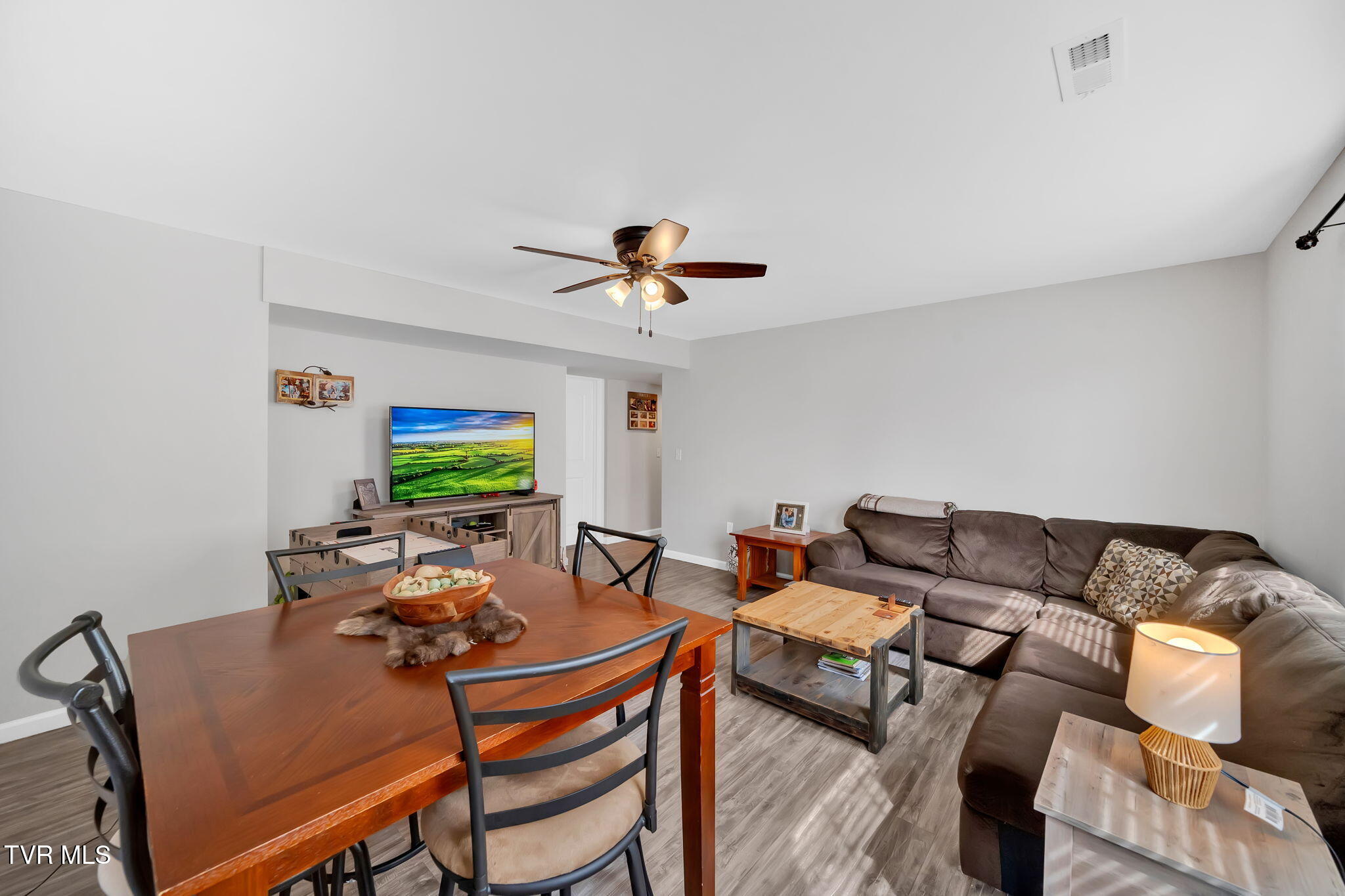 2100 Longreen Road Kingsport, TN 37660 - Photo 34 of 53 46-web-or-mls-DSC07344