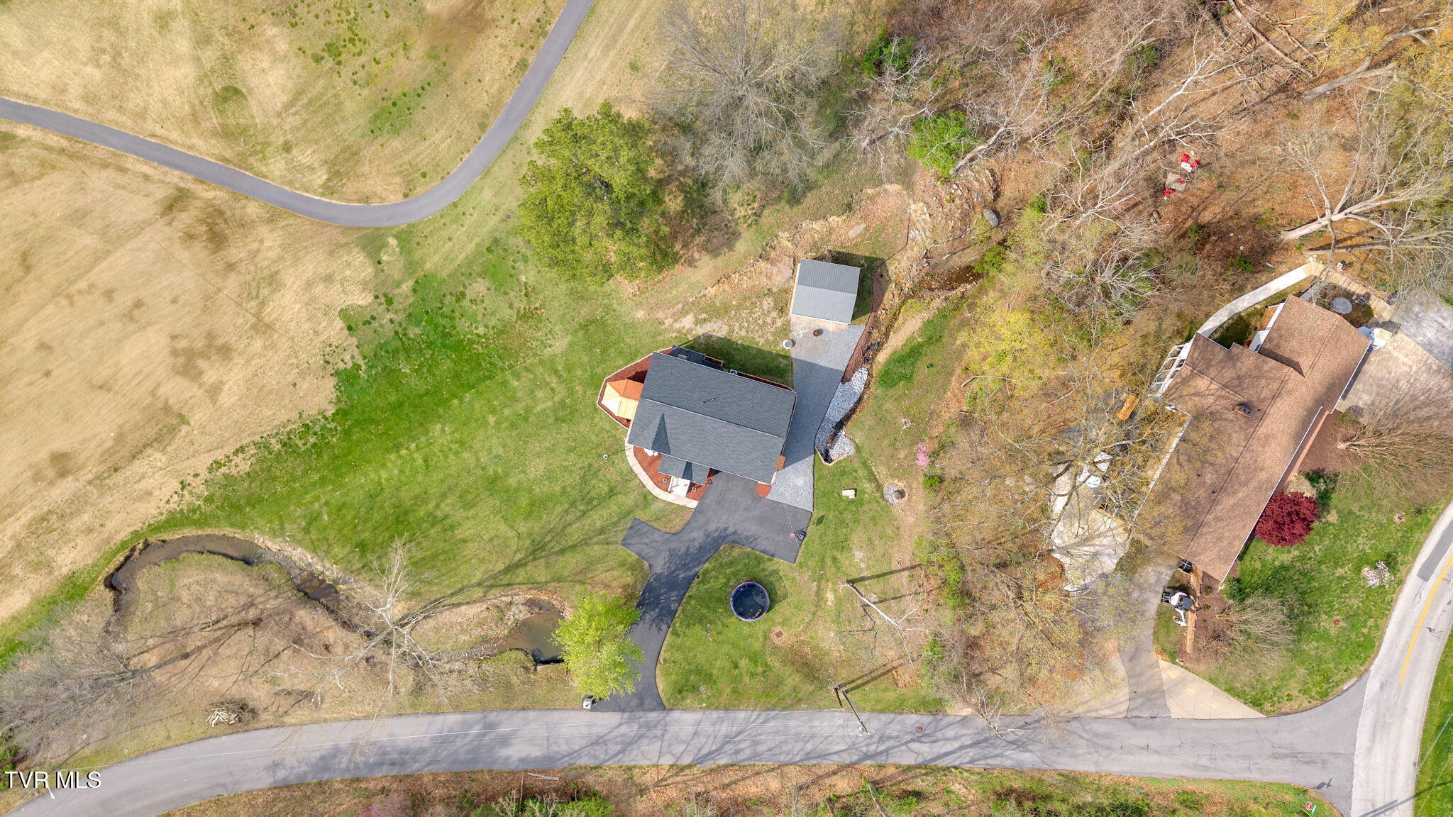 2100 Longreen Road Kingsport, TN 37660 - Photo 48 of 53 7-web-or-mls-DJI_20250402165037_0396_D