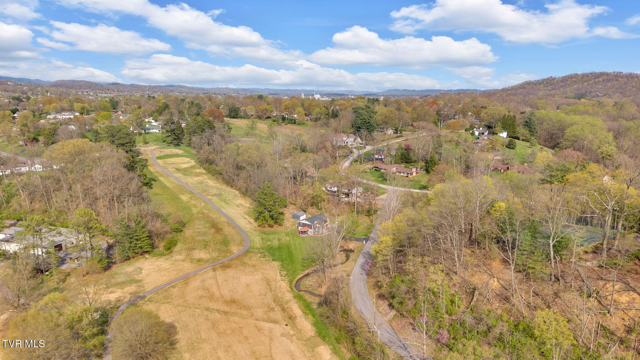 2100 Longreen Road Kingsport, TN 37660 - Photo 52 of 53 2-web-or-mls-DJI_20250402164816_0380_D