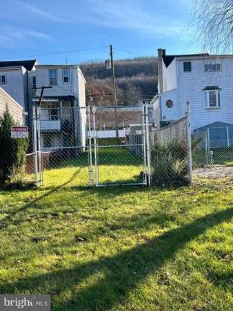 $5,000 | 124 A Street, Girardville, PA 17935