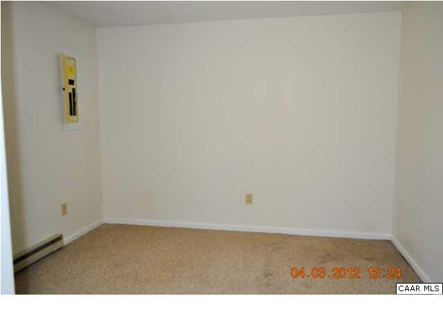 7972 Chestnut Grove Road Esmont, VA 22937 - Photo 6 of 7 a room with a rug